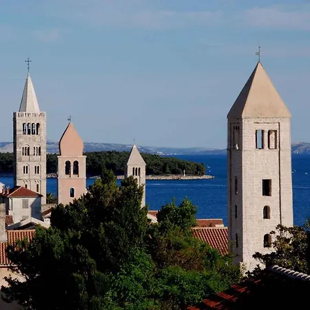 Two-bedroom In Rab Xxxvii Barbat na Rabu