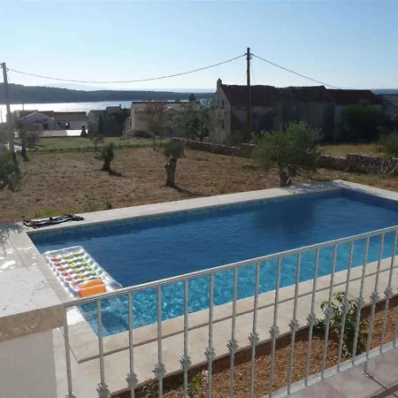 Two-bedroom In Rab Xxxvii Barbat na Rabu